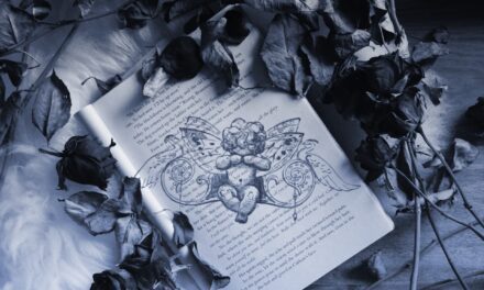 How to Write the Perfect Romance Novel (with Downloadable Template)